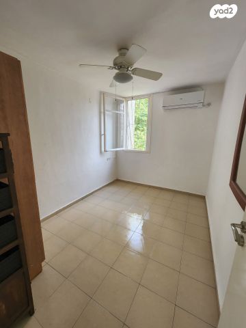 דירה, צוקרמן 14, נווה אליעזר וכפר שלם מזרח, תל אביב יפו