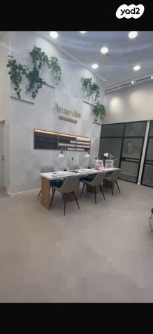 חנויות/ שטח מסחרי, דם המכבים 36, שאר העיר, מודיעין מכבים רעות