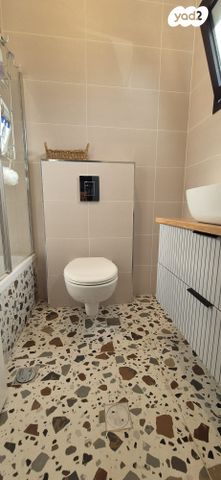 דו משפחתי, קהילת יהדות צרפת, מעלות תרשיחא