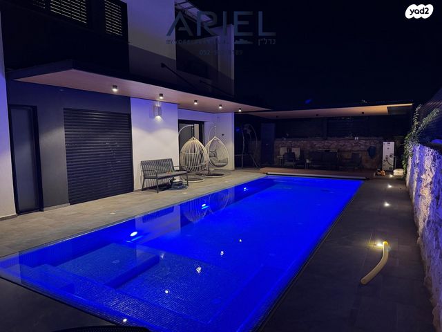 בית פרטי/ קוטג', יובלים