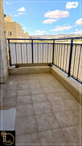 דירה, הנטיף, נופי סלע, מעלה אדומים