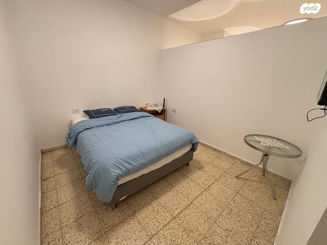 דירה, הפלמ"ח, הל"ה, גבעתיים