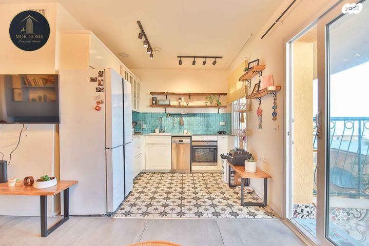 דירה, גבעת אולגה, חדרה