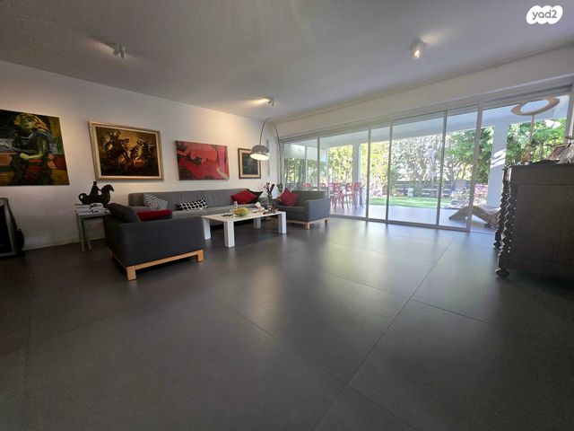 ישראל אשכנזי 