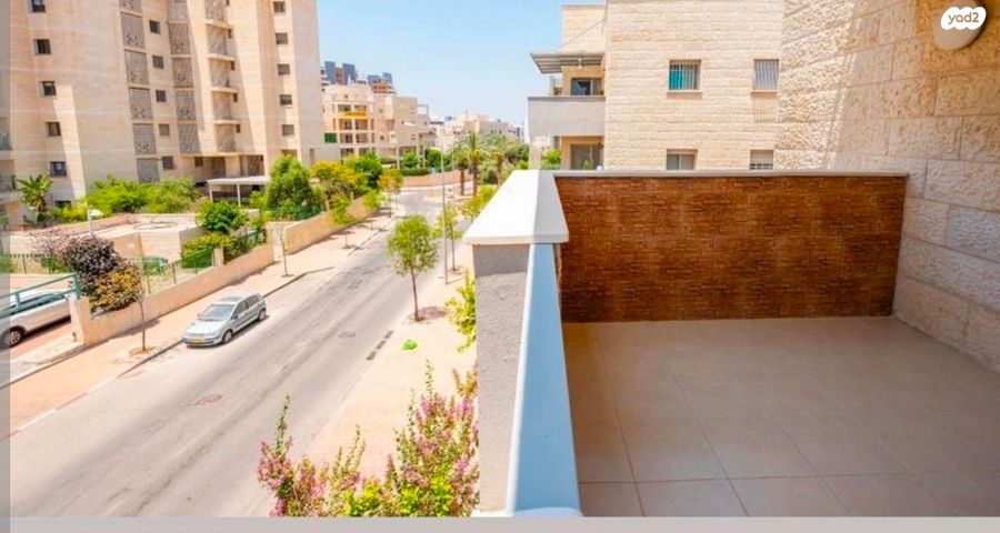 דירה, אבני חושן 28, אבני חן, מודיעין מכבים רעות