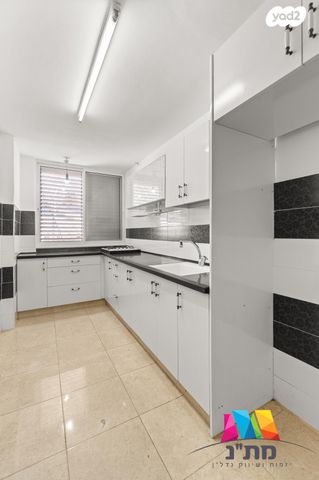 דירה, מוריה, שכונה א', באר שבע