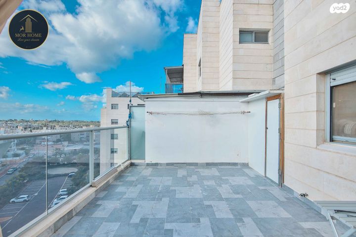 דירה, היובל, אור עקיבא