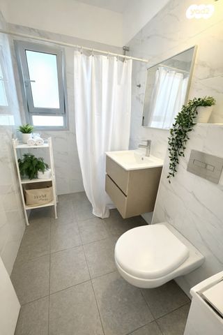 דירה, דרך העצמאות 31, ליבת העיר, יהוד מונוסון