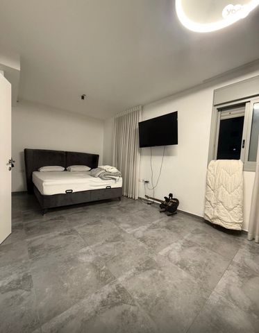 דירה, עפרה חזה 16, משכנות האומנים, קרית מוצקין