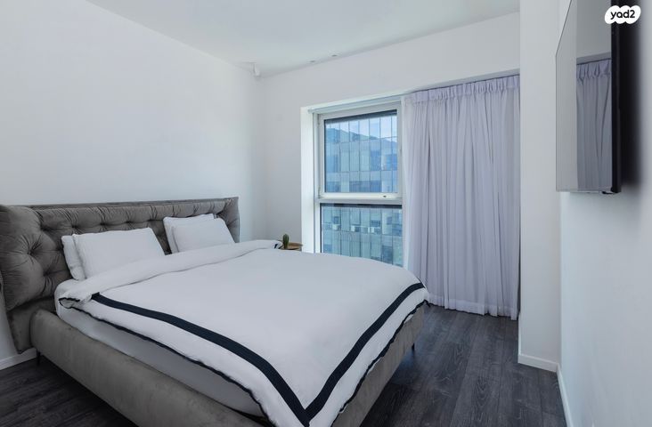 דרך מנחם בגין 