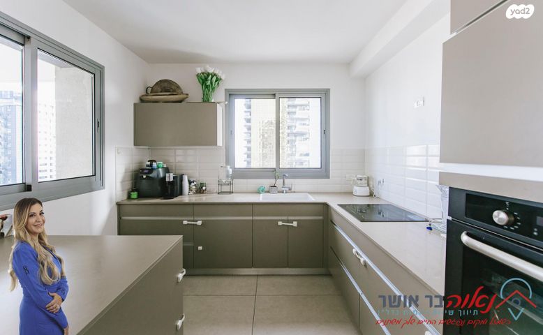 דירה, יוחנן הסנדלר, דרום חדש, פארק הים, בת ים