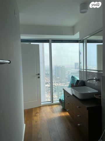 דירה, דרך מנחם בגין 144, תל אביב יפו