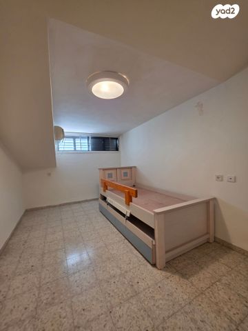 גג/ פנטהאוז, קרית חיים מזרחית, חיפה