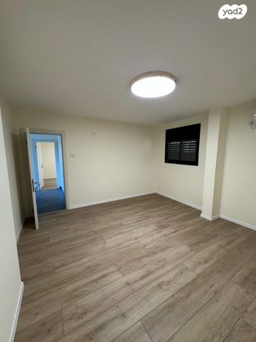 דירה, מרגלית 32, שמבור, חיפה