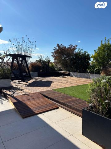 גג/ פנטהאוז