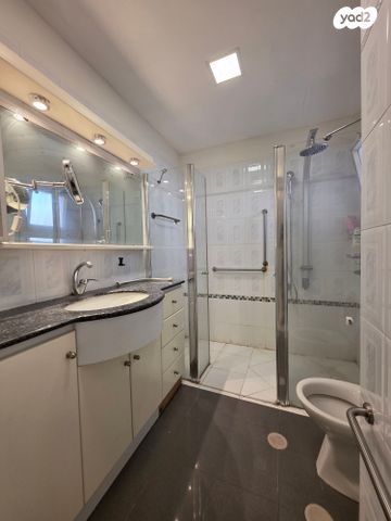 גג/ פנטהאוז, קרית חיים מזרחית, חיפה