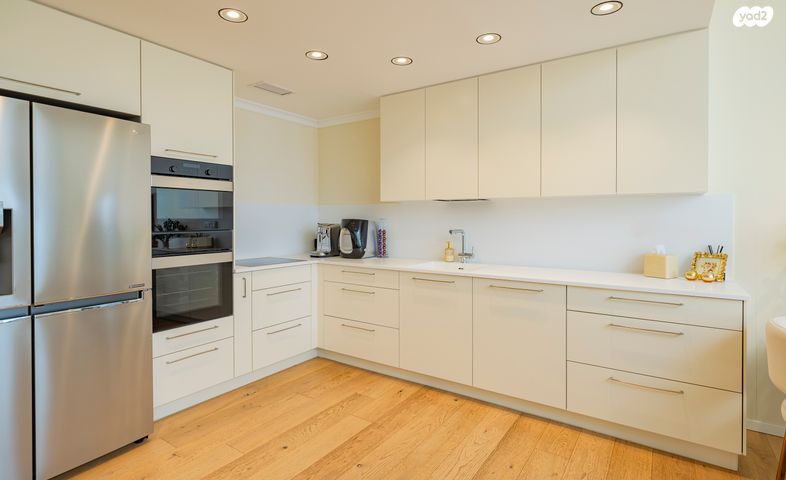 דירה, דרך מנחם בגין 144, תל אביב יפו