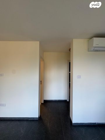 דירה, מרגלית 32, שמבור, חיפה