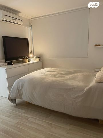 דירת גן, צבי ארקין, גבעת העיריות, גדרה