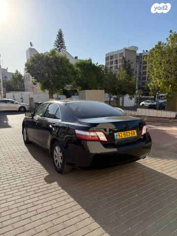 טויוטה קאמרי