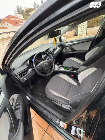 טויוטה אוונסיס