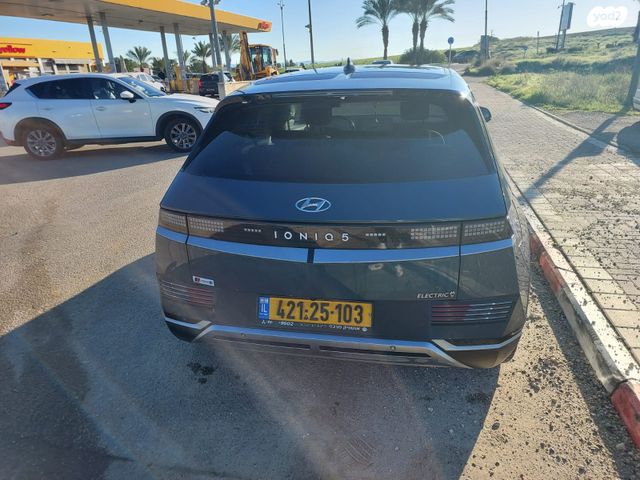 יונדאי איוניק 5