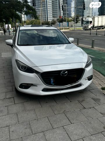 מודעת רכב מאזדה 3