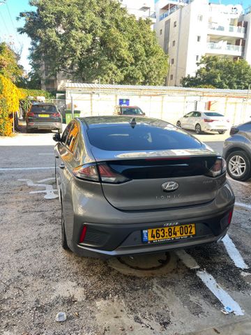 יונדאי איוניק