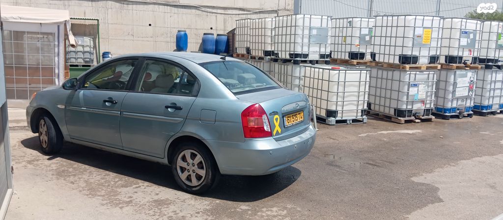 יונדאי אקסנט i25