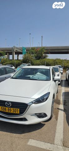 מודעת רכב מאזדה 3
