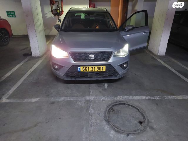 מודעת רכב סיאט ארונה