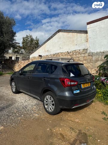 סוזוקי קרוסאובר