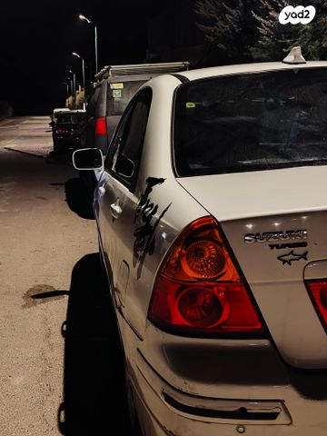 סוזוקי ליאנה