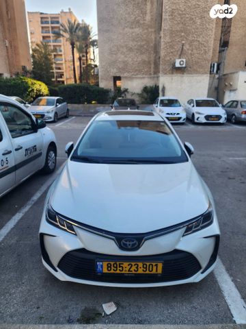 מודעת רכב טויוטה קורולה