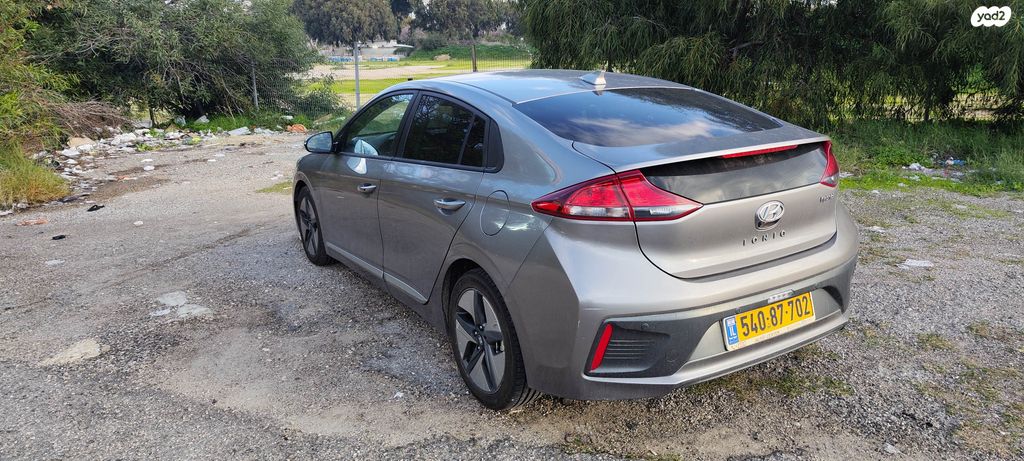 יונדאי איוניק