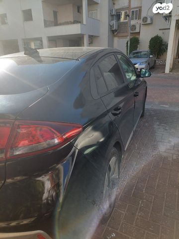 יונדאי איוניק