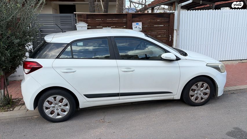מודעת רכב יונדאי i20