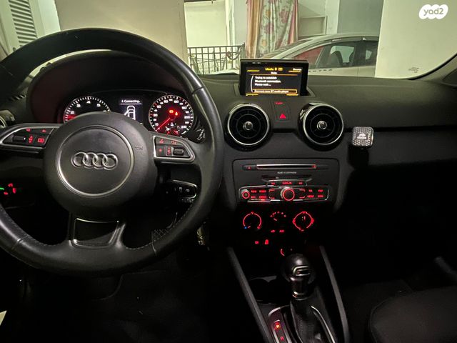 מודעת רכב אאודי A1