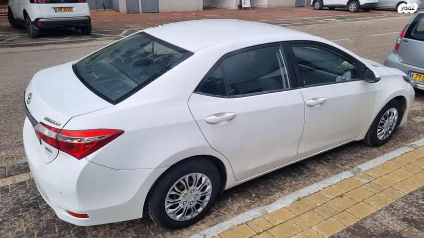 מודעת רכב טויוטה קורולה