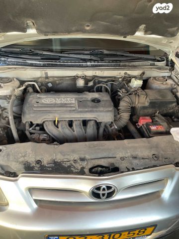 טויוטה קורולה