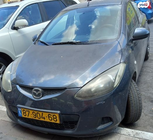 מודעת רכב מאזדה 2