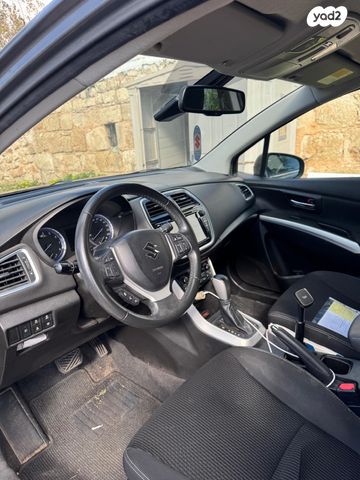 מודעת רכב סוזוקי קרוסאובר