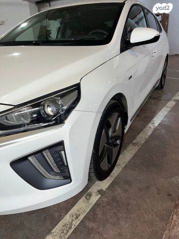 יונדאי איוניק