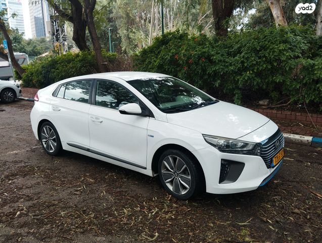 יונדאי איוניק