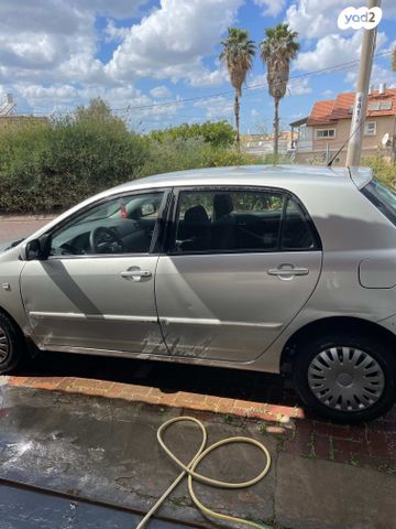 טויוטה קורולה