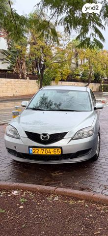 מודעת רכב מאזדה 3