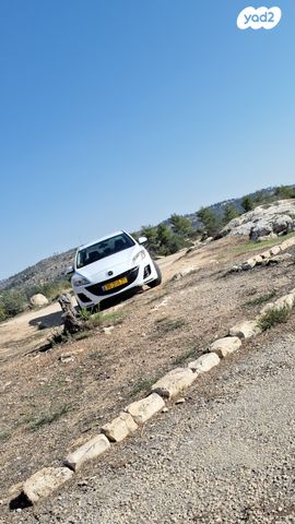 מודעת רכב מאזדה 3