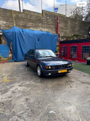 מודעת רכב ב מ וו סדרה 5