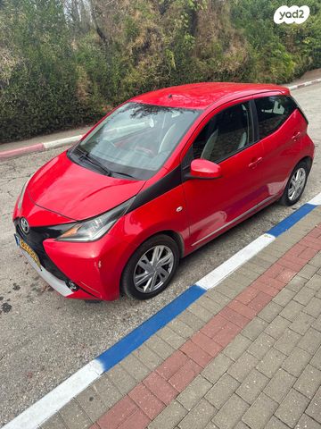 מודעת רכב טויוטה אייגו