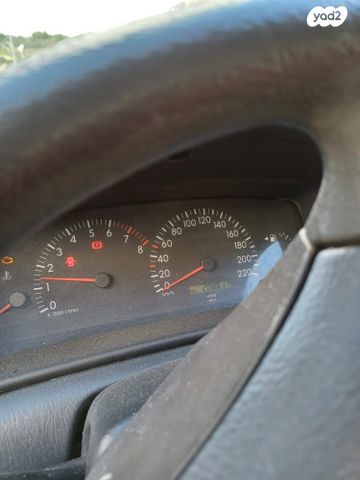 מודעת רכב טויוטה קורולה